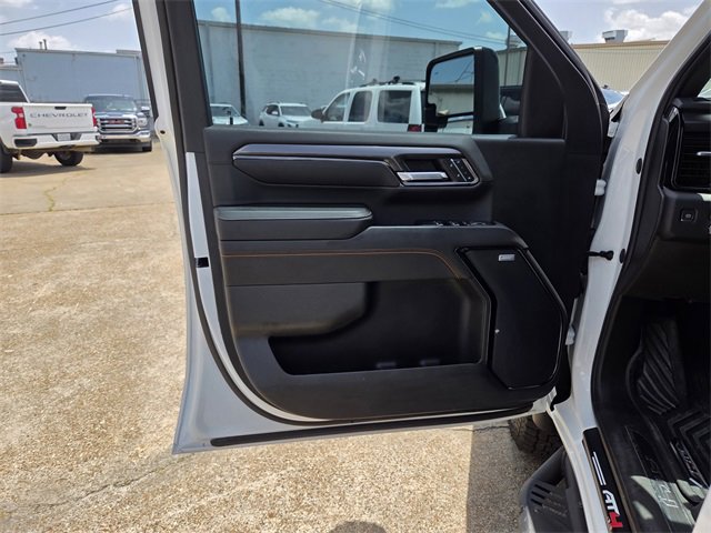 2024 Gmc Sierra 2500 HD AT4 photo 12