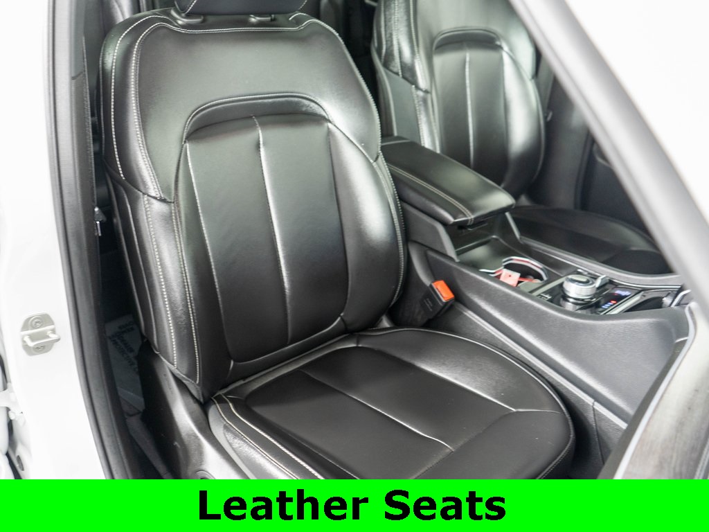 2024 Jeep Cherokee Limited 4xe photo 7