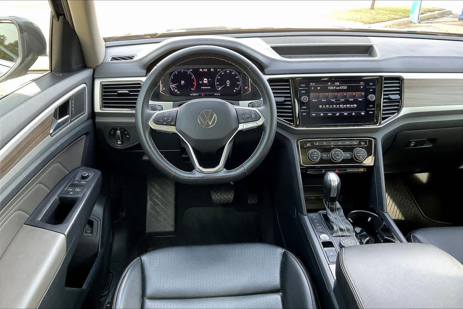 2021 Volkswagen Atlas V6 SEL photo 4