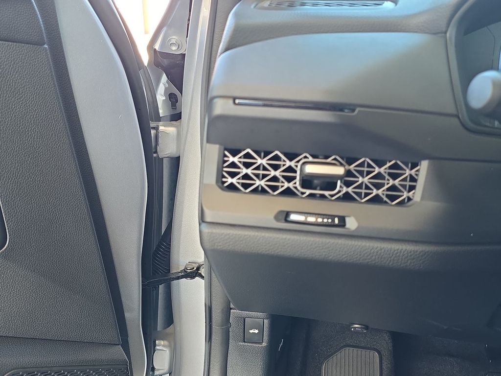 2023 Honda Accord EX photo 16