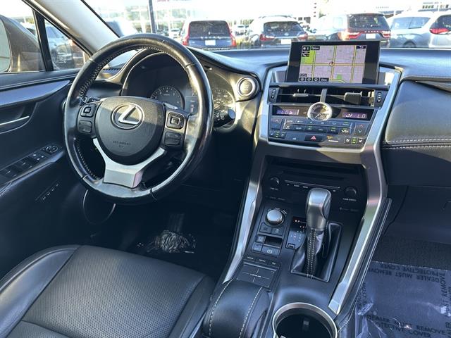 2017 Lexus NX 200t Luxury photo 9