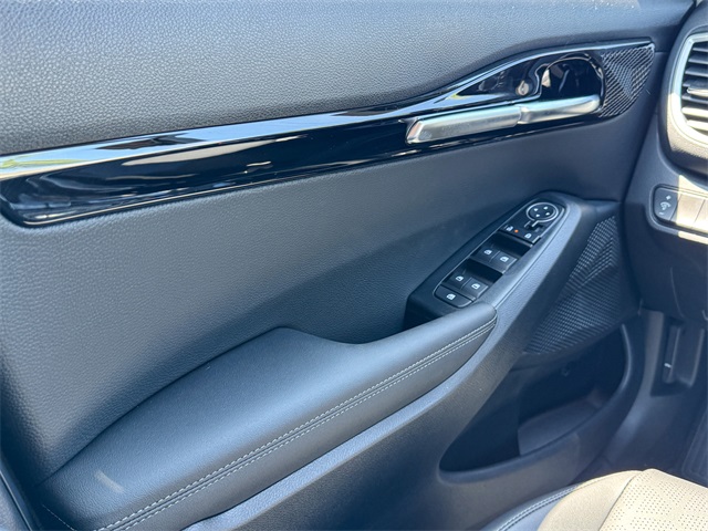 2026 Kia Seltos EX photo 32