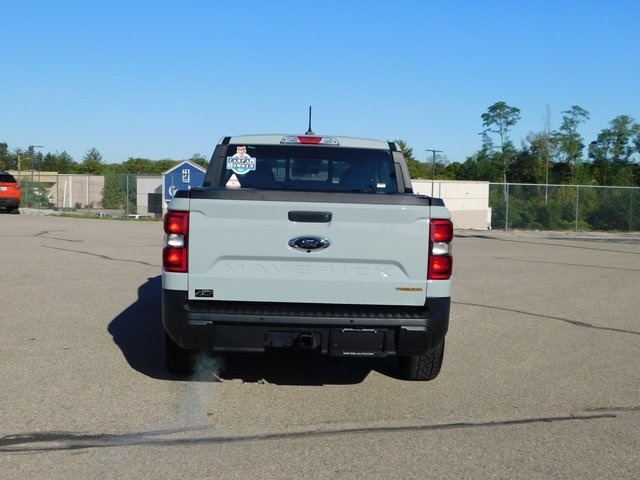 2024 Ford Maverick Lariat Tremor photo 2