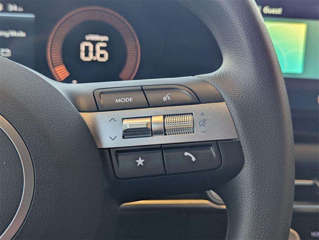 2025 Hyundai Santa Cruz SE photo 20