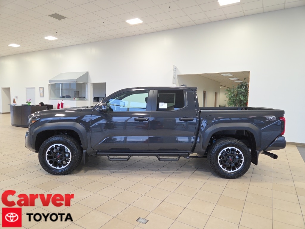 2026 Toyota Tacoma TRD Sport's photo