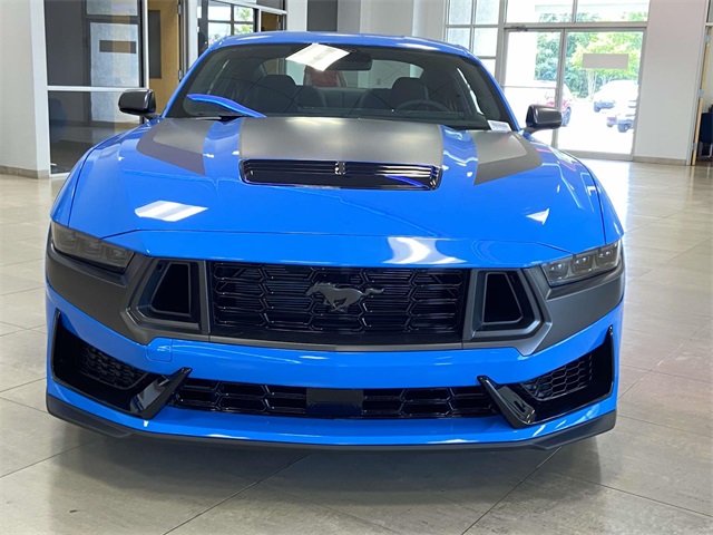 2025 Ford Mustang Dark Horse photo 6