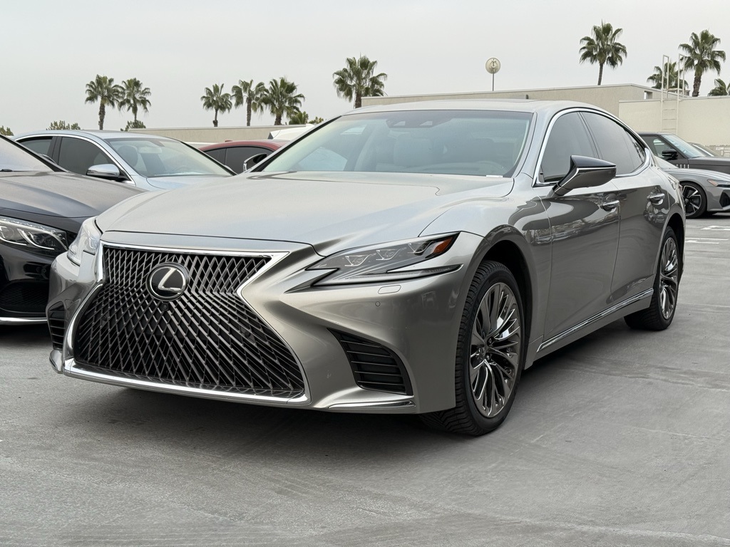 2018 Lexus LS Base's photo