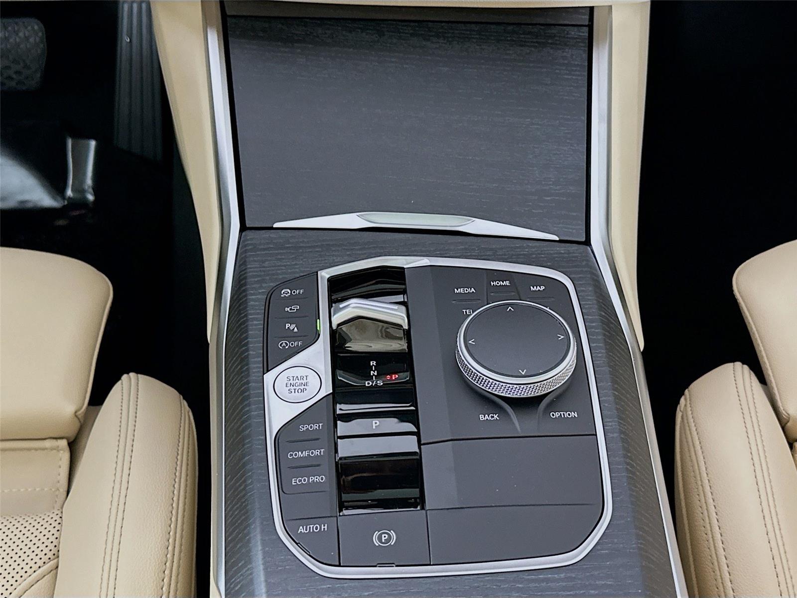 2025 Bmw 330i xDrive photo 17