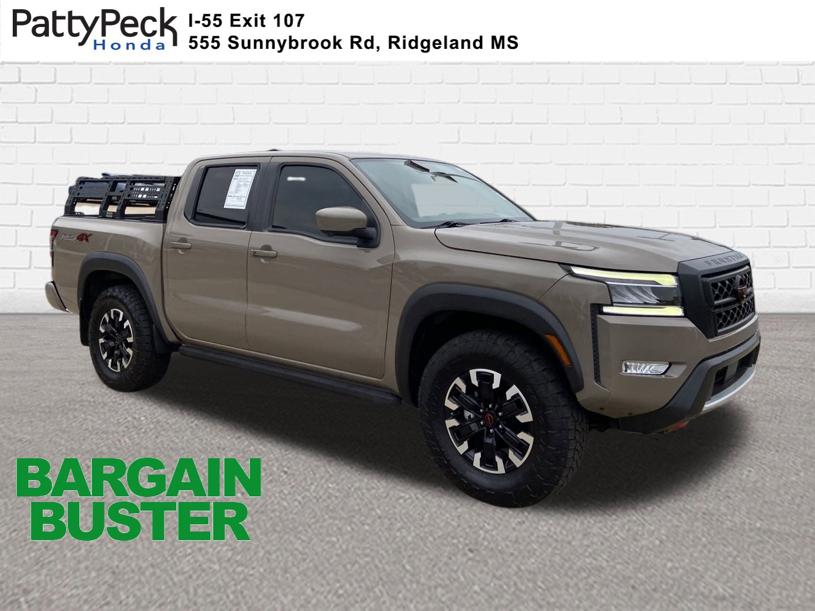 2023 Nissan Frontier PRO-4X's photo