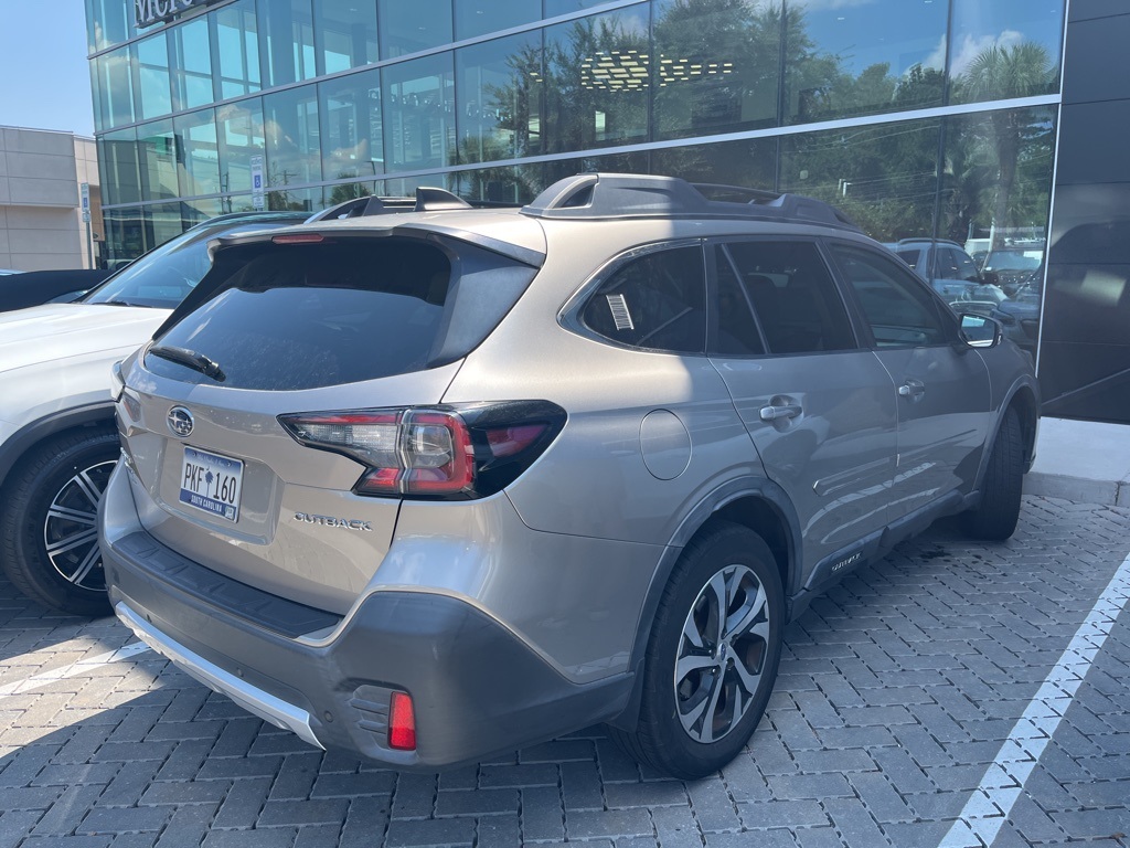 2020 Subaru Outback Limited photo 3