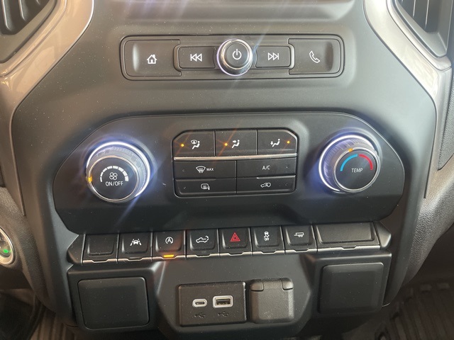 2024 Chevrolet Silverado 1500 photo 13