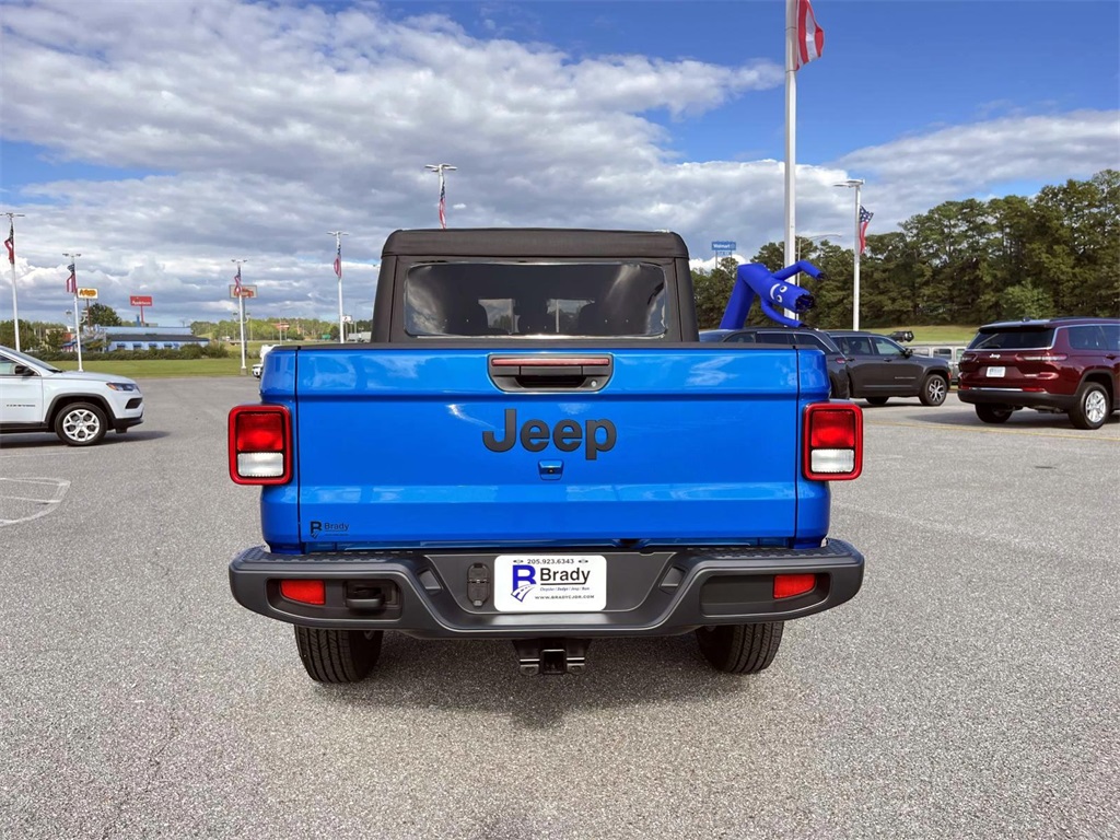 2025 Jeep Gladiator Sport S photo 4