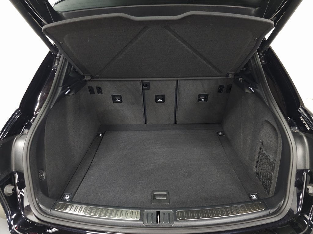 2022 PORSCHE MACAN - Image 5