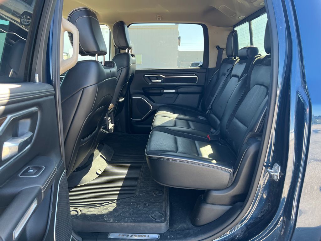 2021 Ram 1500 Laramie photo 4