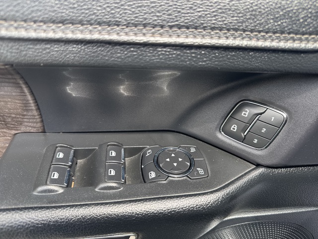 2020 Ford Expedition Limited photo 11