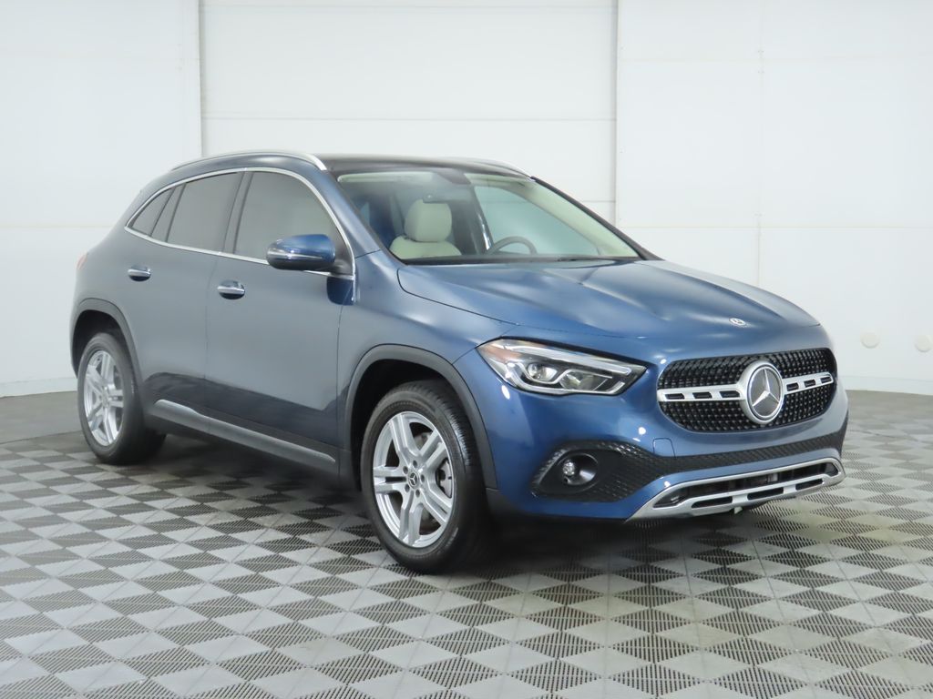 2021 Mercedes Benz GLA 250 4MATIC photo 3