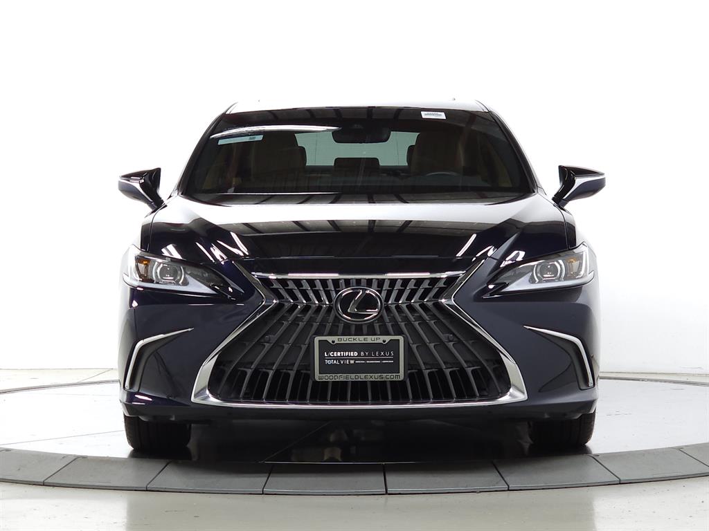 2024 Lexus ES 250 Premium photo 2