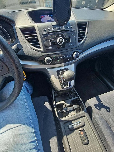 2014 Honda CR-V LX photo 6