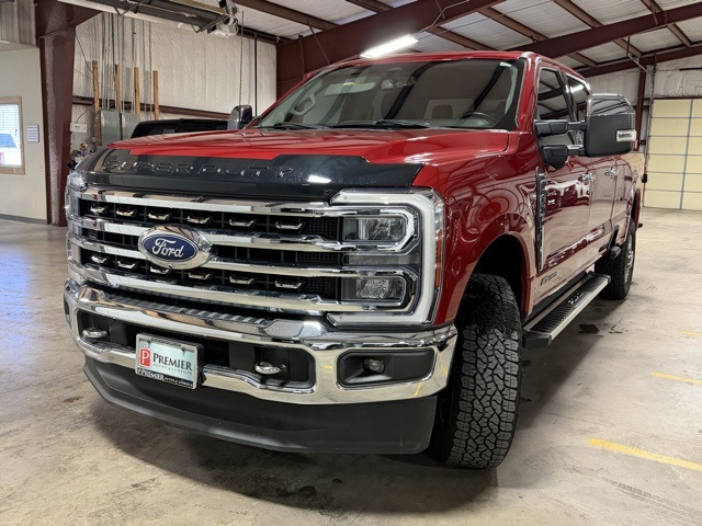 2023 Ford F-350 Lariat photo 3