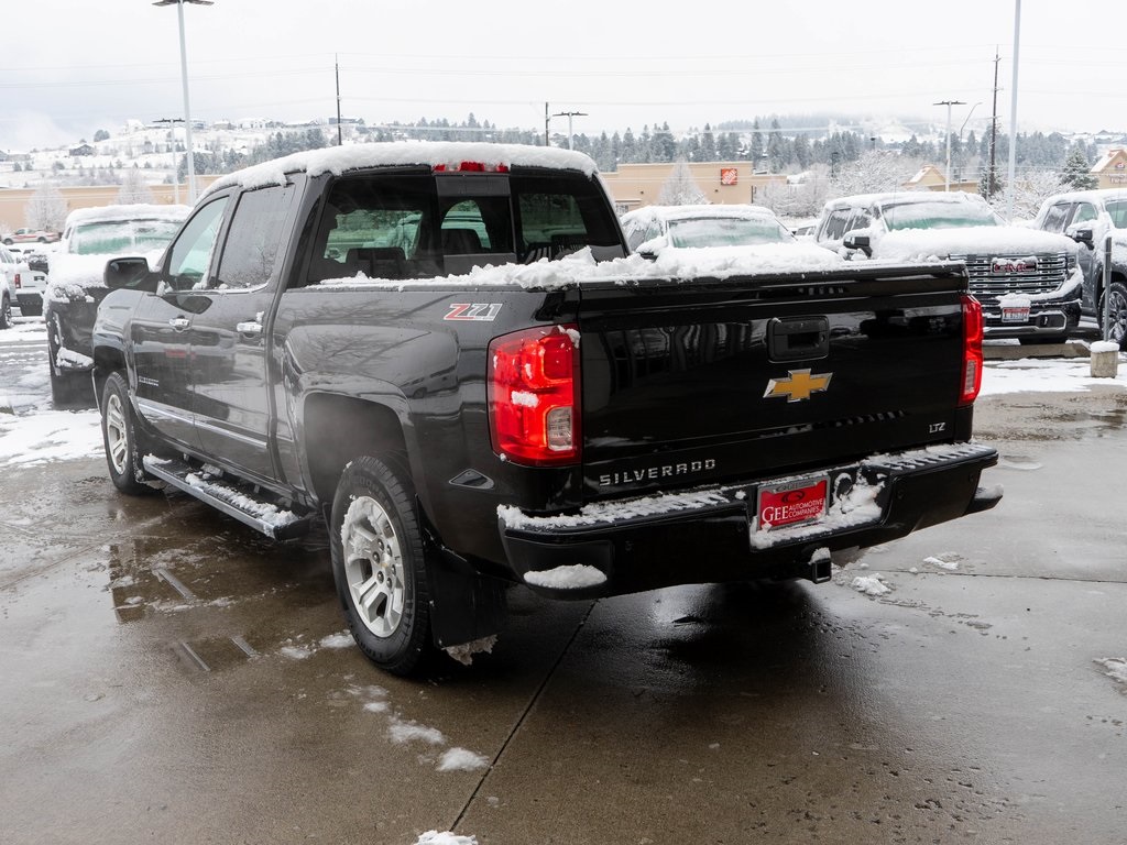 2016 Chevrolet Silverado 1500 LTZ photo 3