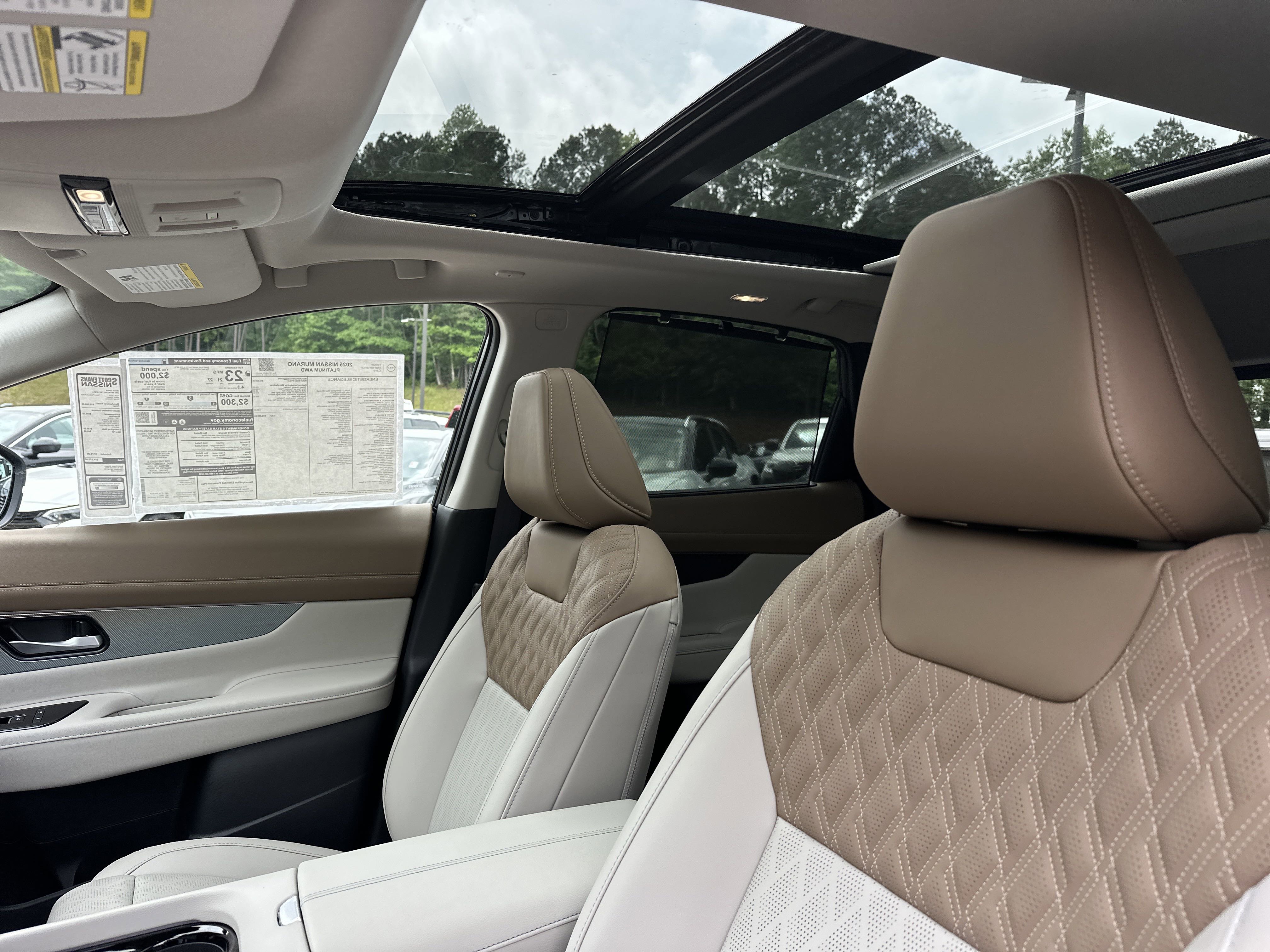 2025 Nissan Murano Platinum photo 16