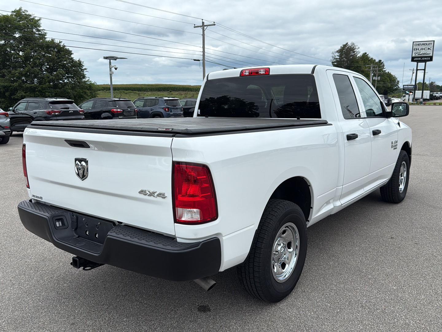 2023 Ram 1500 Classic Tradesman photo 13