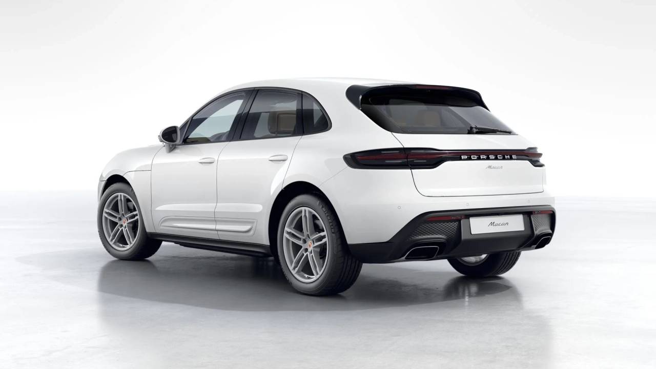 2026 Porsche Macan T photo 3