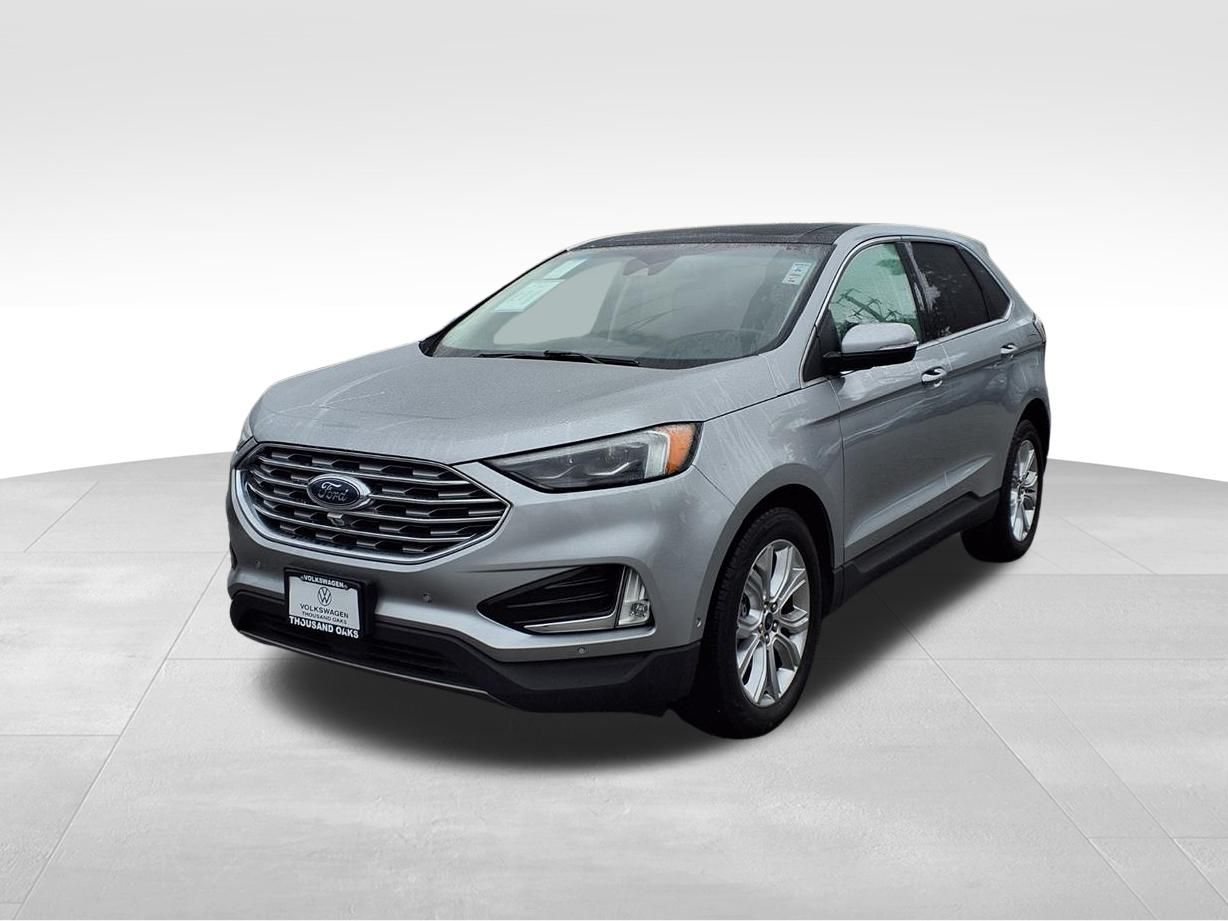 2020 Ford Edge Titanium's photo