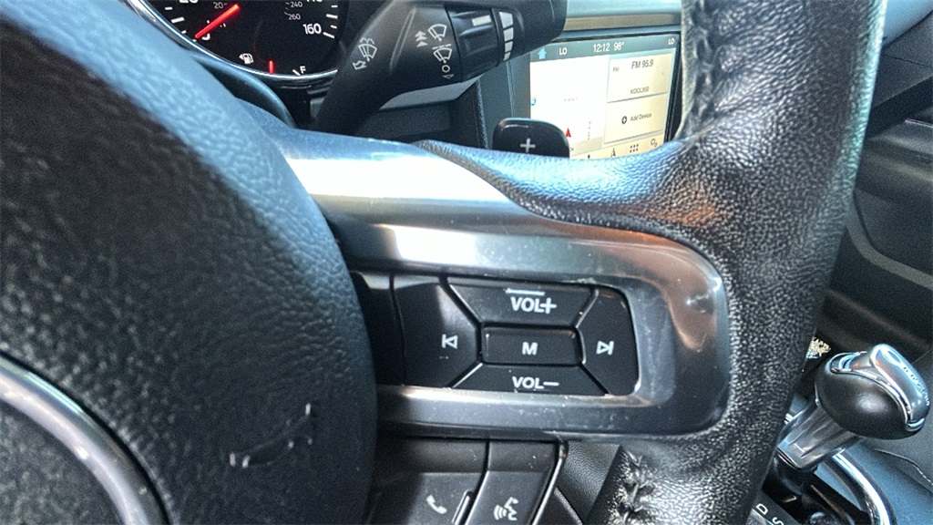 2016 Ford Mustang EcoBoost Premium photo 13