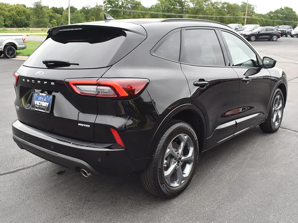 2024 Ford Escape ST-Line photo 13
