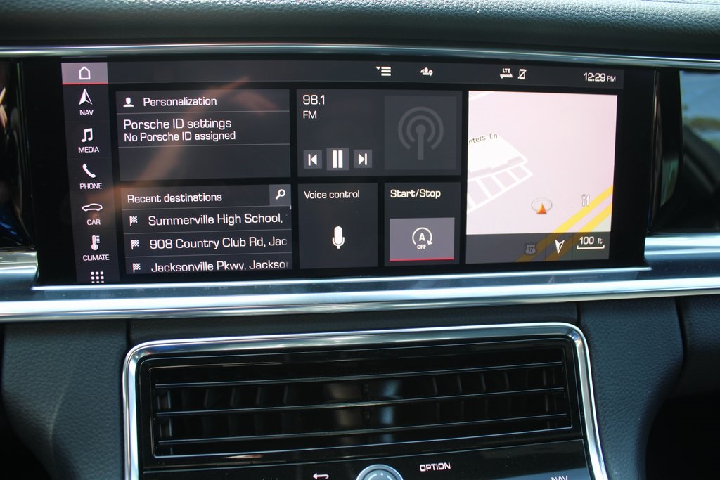 2021 Porsche Panamera 4 photo 38