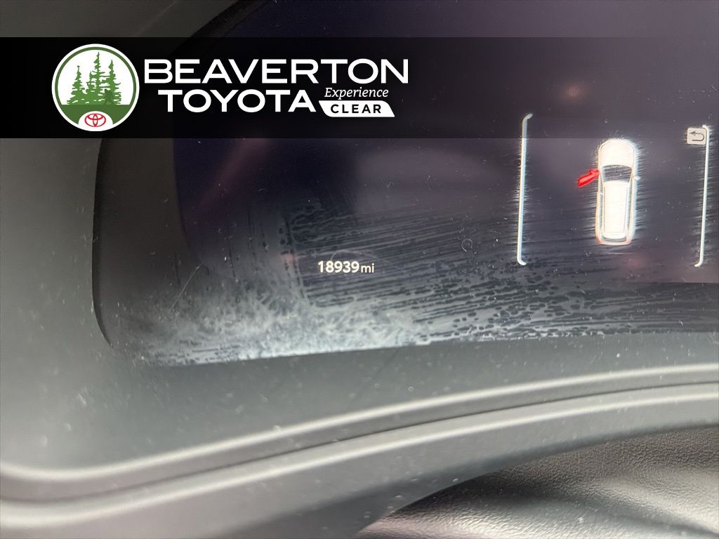 2024 Toyota Grand Highlander Platinum's photo