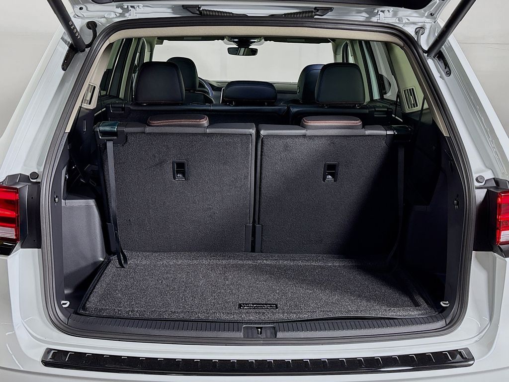 2025 Volkswagen Atlas Peak Edition SE photo 20