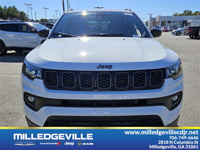 2026 Jeep Compass Latitude Altitude photo 2