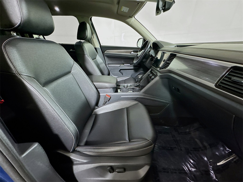 2021 Volkswagen Atlas SEL photo 9