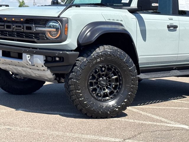 2022 Ford Bronco Raptor photo 3