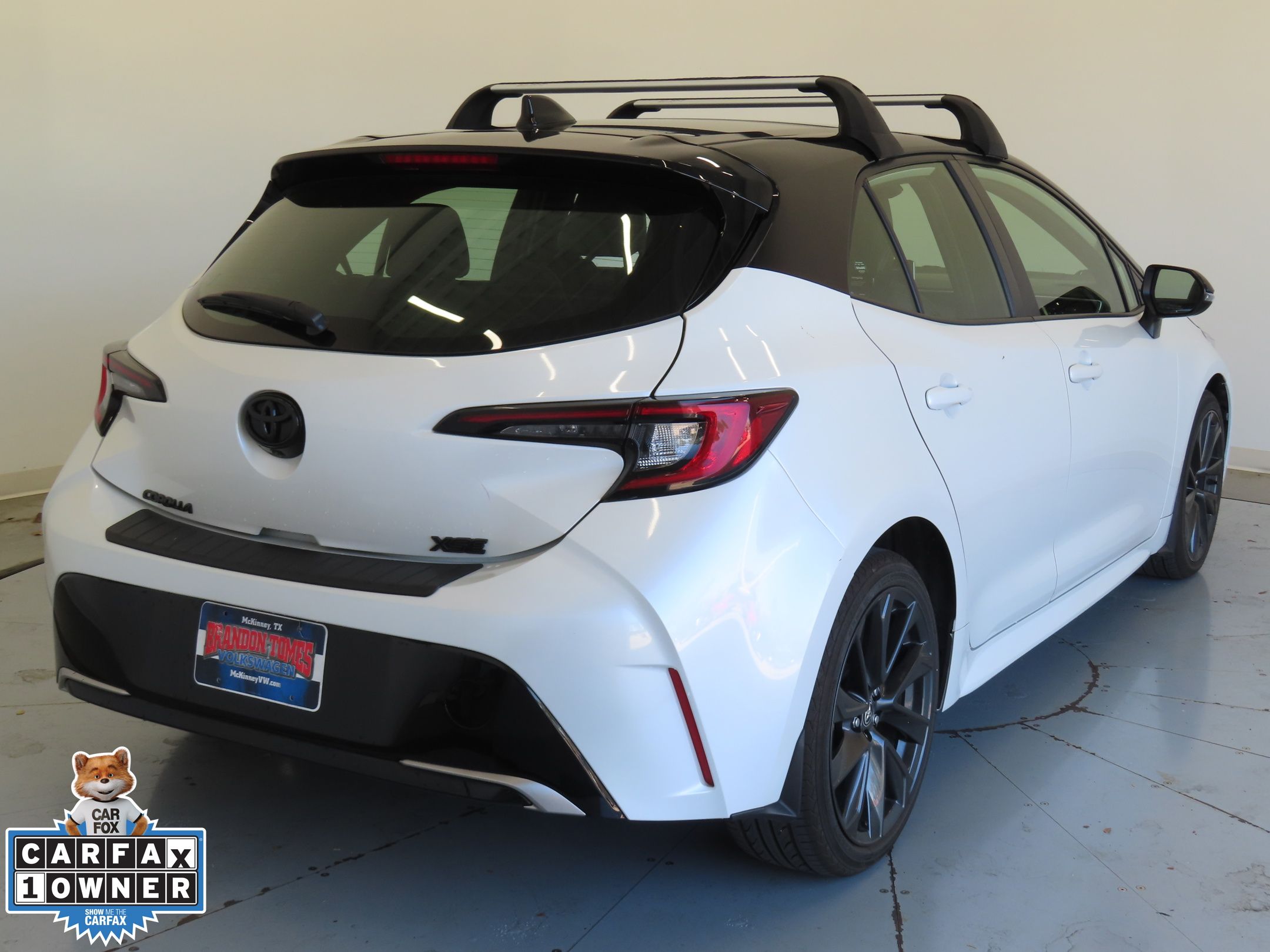 2023 Toyota Corolla XSE photo 3