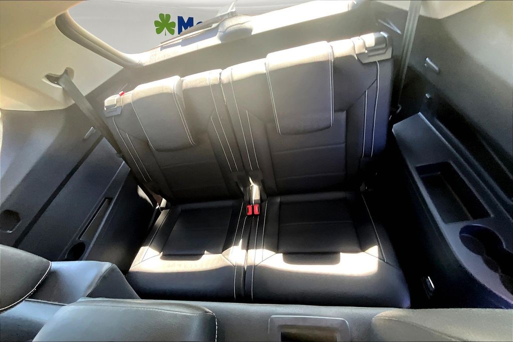2023 Volkswagen Atlas V6 SEL photo 23