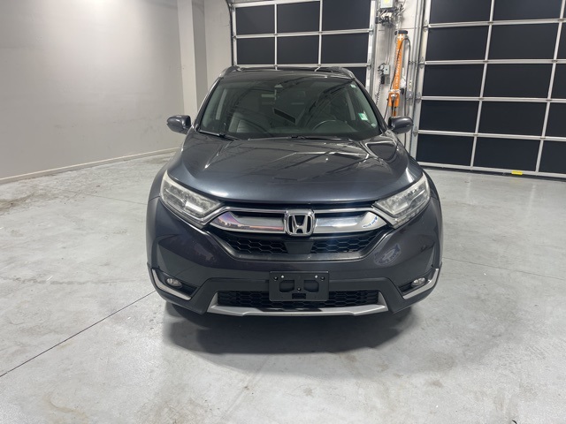 2017 Honda CR-V Touring photo 2
