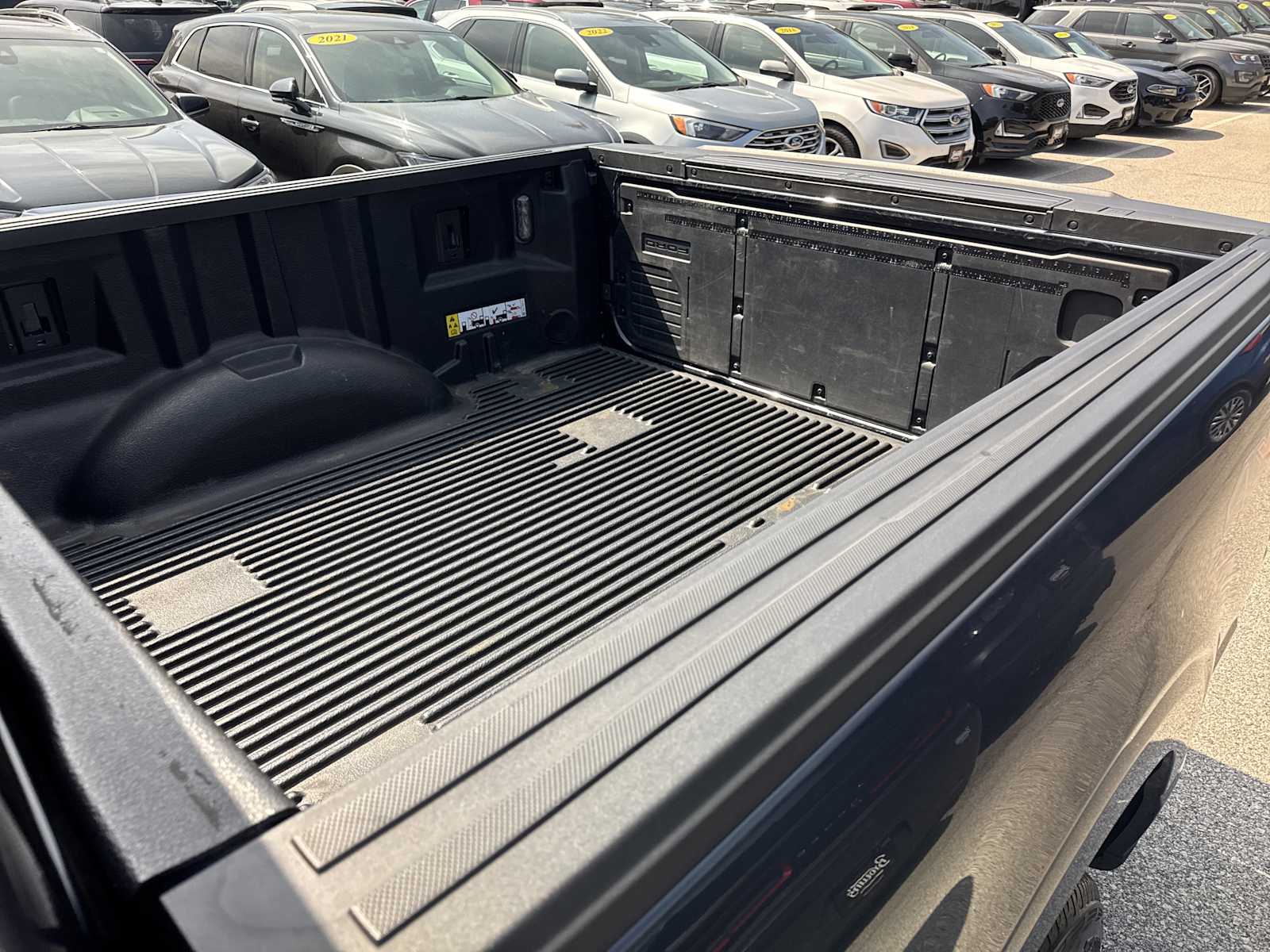 2022 Ford F-150 Lariat photo 14