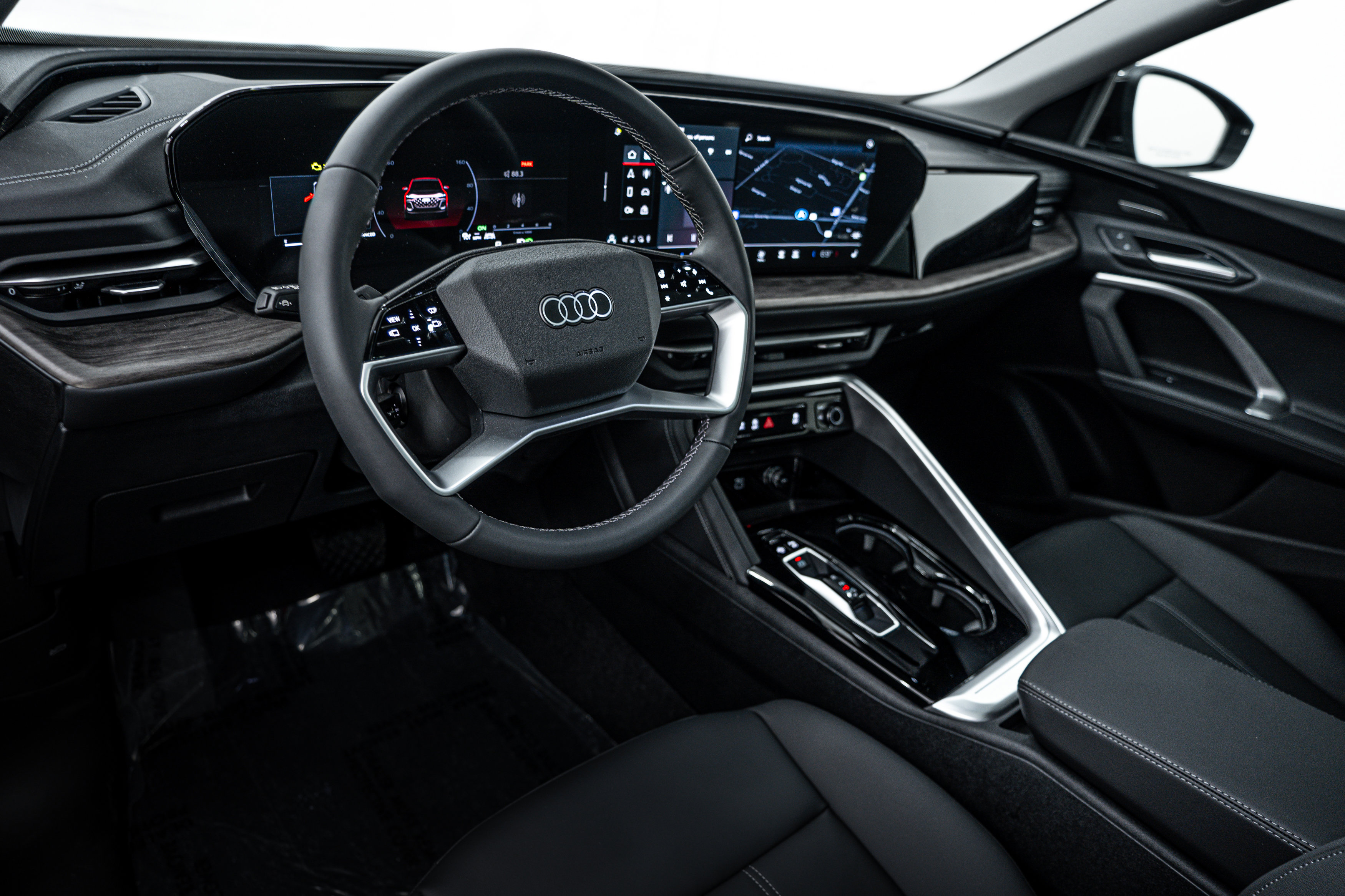 2025 Audi Q5 Premium Plus photo 8