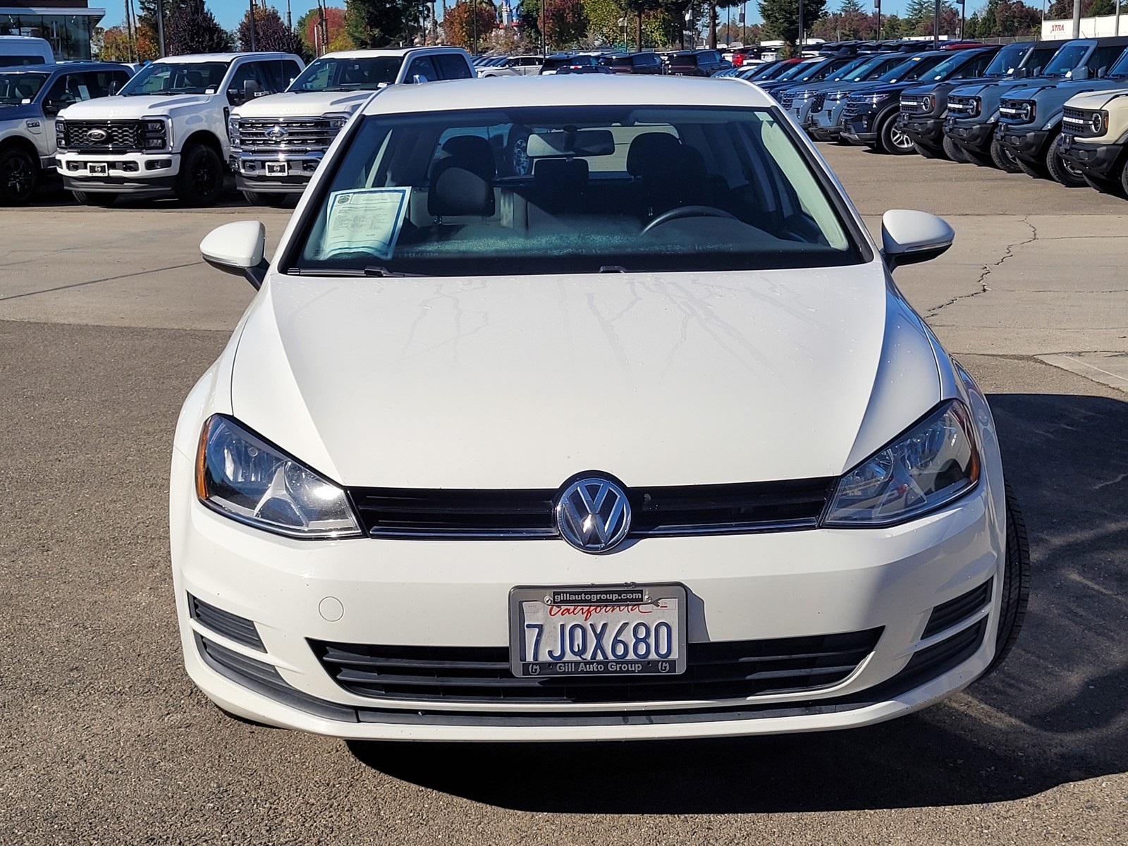 2015 Volkswagen Golf TSI S photo 2