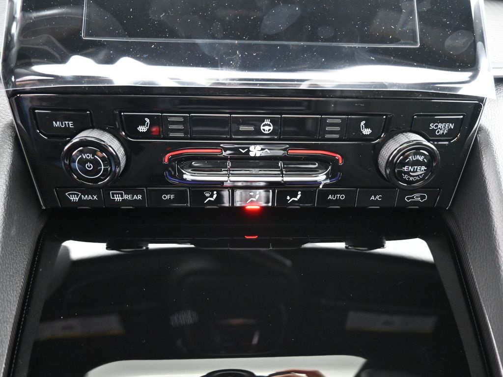 2025 Jeep Grand Cherokee Altitude X photo 3