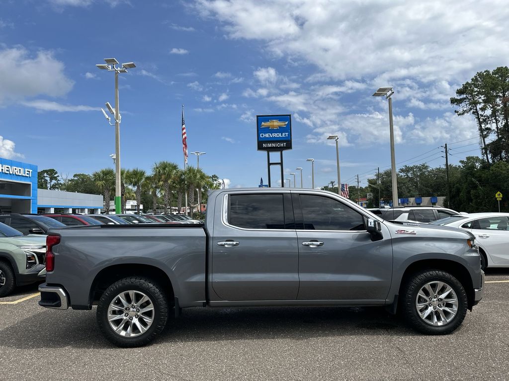 2022 Chevrolet Silverado 1500 LTZ photo 17