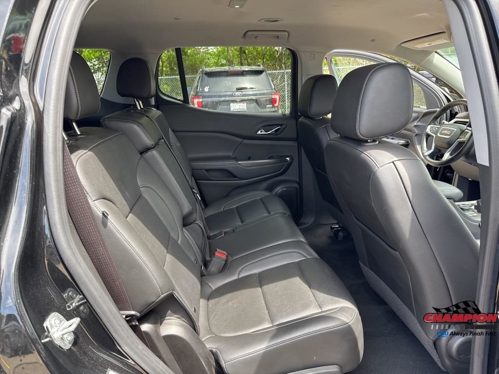 2023 Gmc Acadia SLT photo 17
