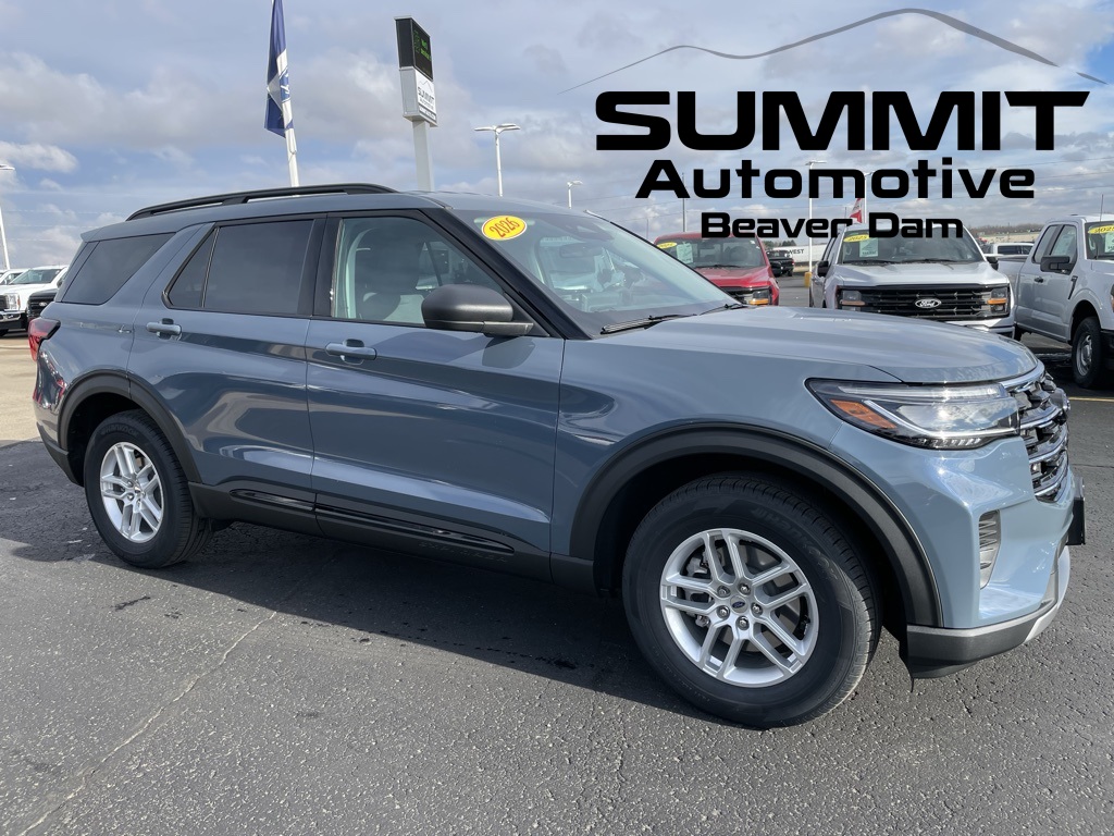 2026 Ford Explorer Active's photo