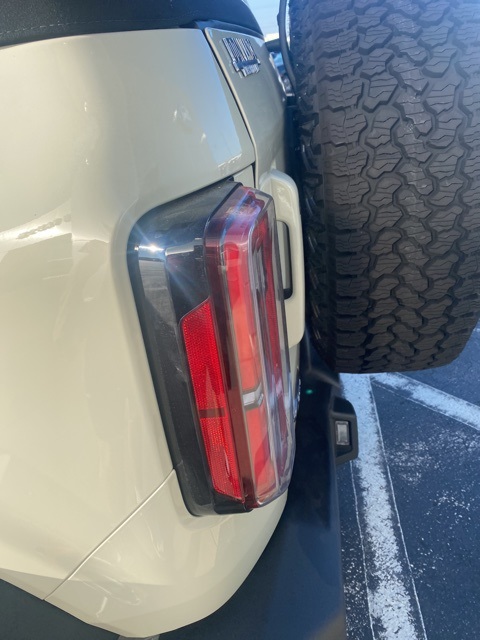 2025 Ford Bronco Outer Banks photo 7
