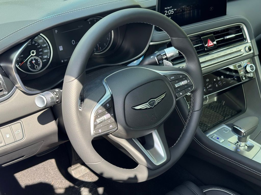 2026 Genesis G70 2.5T Prestige photo 17