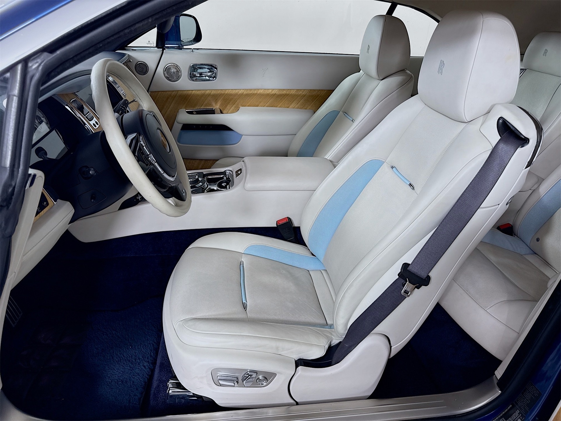 2018 Rolls Royce Dawn RR6 photo 9