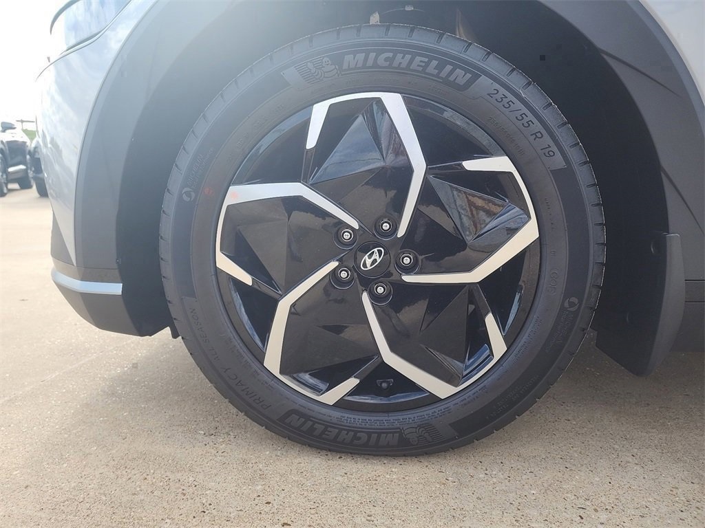 Used 2023 Hyundai IONIQ 5 SEL with VIN KM8KNDAF3PU230327 for sale in Brenham, TX